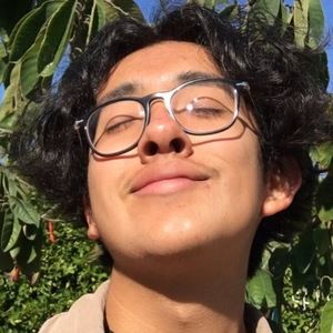 Meet your Posher, Gabriela